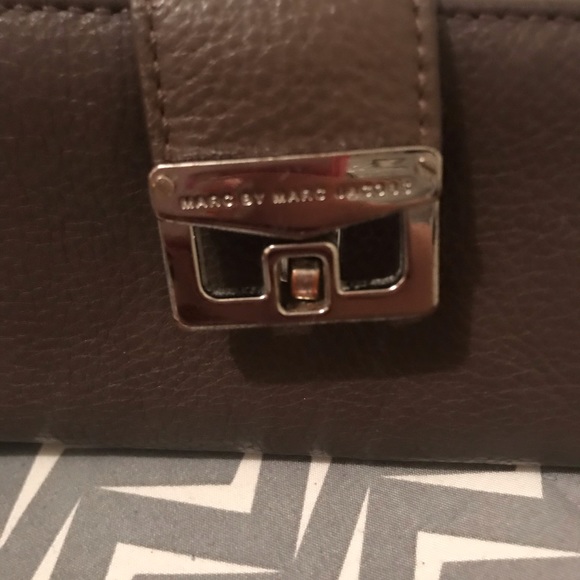 Wallet - Picture 2 of 5